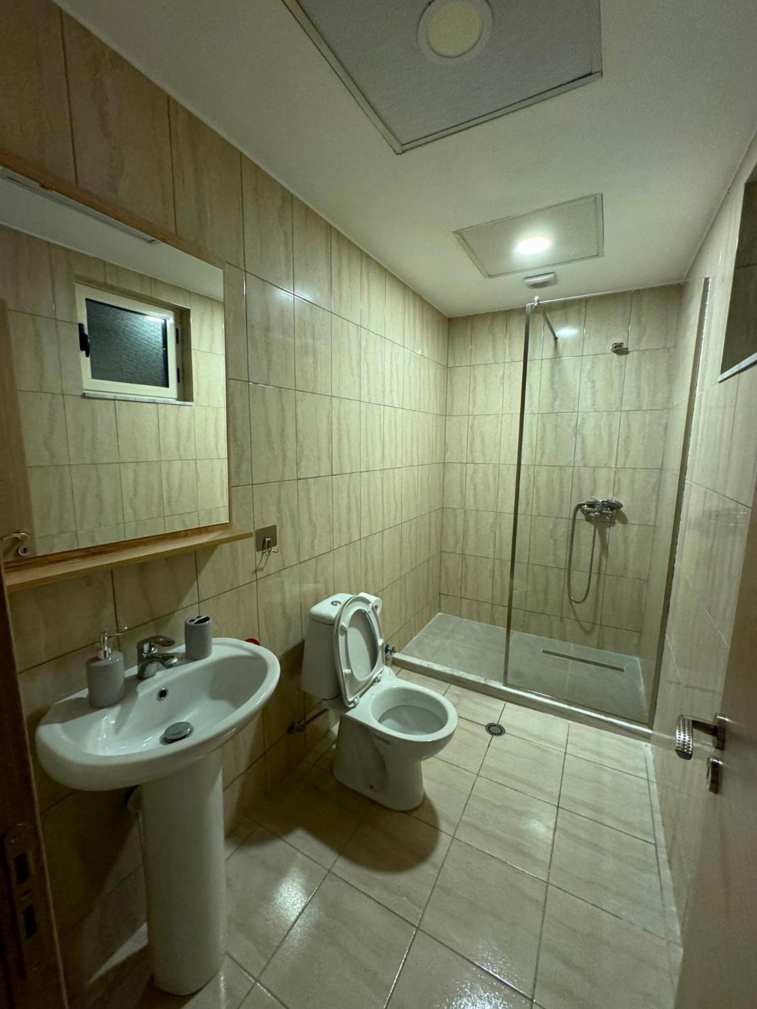 Brand New Apartament Durres Exterior photo